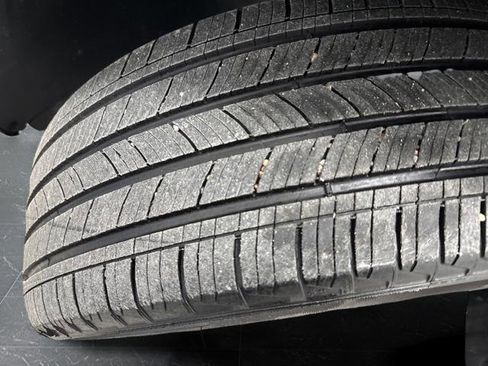 Used 2024 Hyundai Tucson Limited image 38