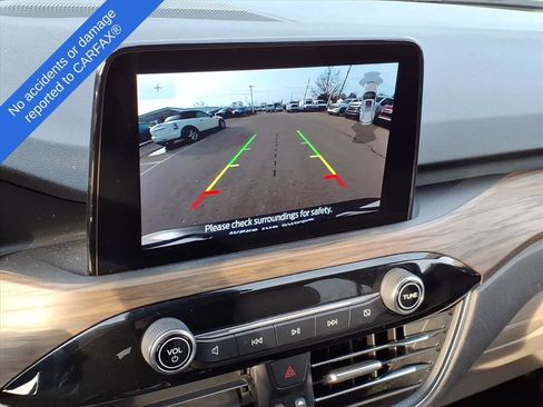 Used 2020 Ford Escape Titanium image 26