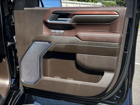 Used 2024 GMC Sierra 1500 Denali image 25