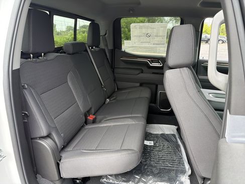 New 2026 Chevrolet Silverado 1500 LT w/ Safety Package AWD/4WD image 29