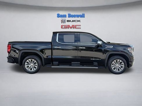 Used 2024 GMC Sierra 1500 Denali w/ Technology Package AWD/4WD image 11