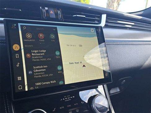 Used 2025 Jaguar F-PACE R-Dynamic S image 25