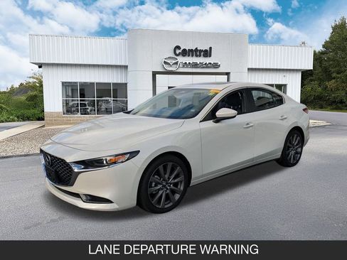 Used 2025 MAZDA MAZDA3 s image 3