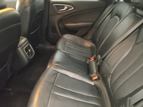 Used 2015 Chrysler 200 C w/ Navigation & Sound Group I FWD image 18