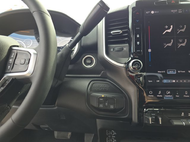 Used 2026 RAM 2500 Big Horn AWD/4WD image 36