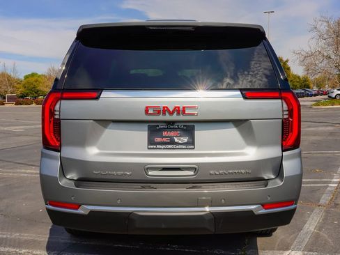 New 2026 GMC Yukon XL Elevation image 8