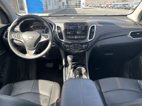 Used 2023 Chevrolet Equinox Premier AWD/4WD image 19