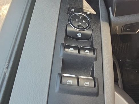 Used 2020 Ford F450 XLT w/ Snow Plow Prep Package AWD/4WD image 12
