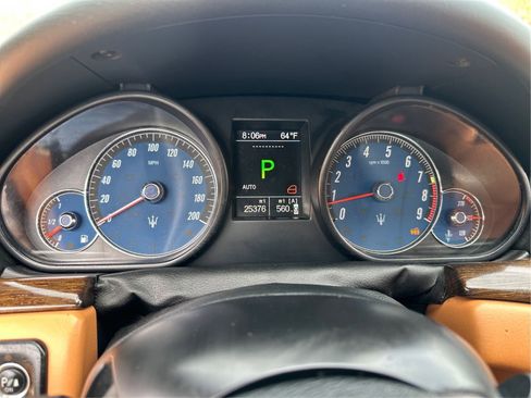 Used 2012 Maserati GranTurismo Convertible RWD image 18
