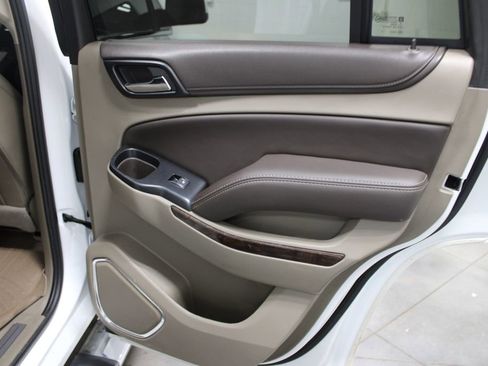 Used 2017 Chevrolet Tahoe LT w/ LT Signature Package image 35