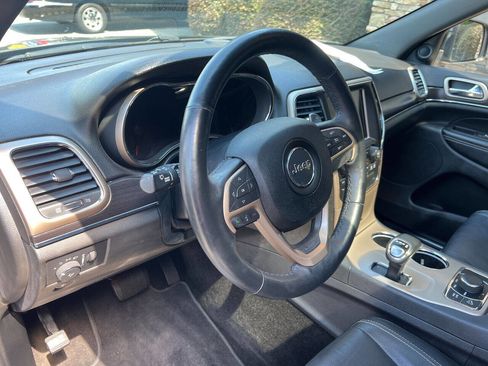 Used 2014 Jeep Grand Cherokee Limited image 19