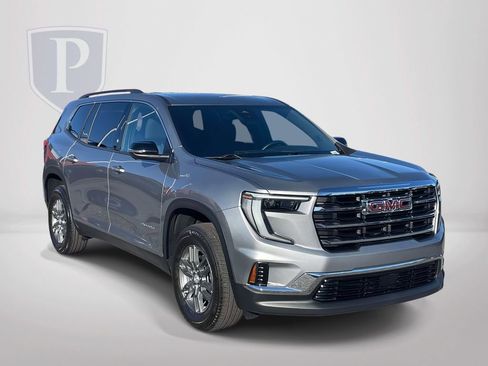 Used 2025 GMC Acadia Elevation image 1