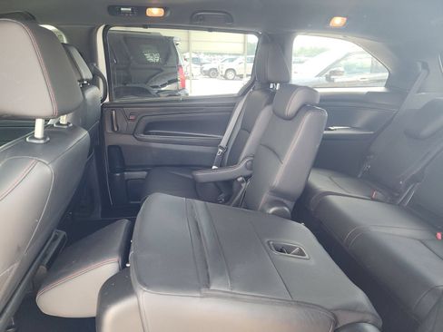 Used 2024 Honda Odyssey Sport image 15