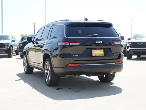 Certified 2026 Jeep Grand Cherokee L Limited AWD/4WD image 7