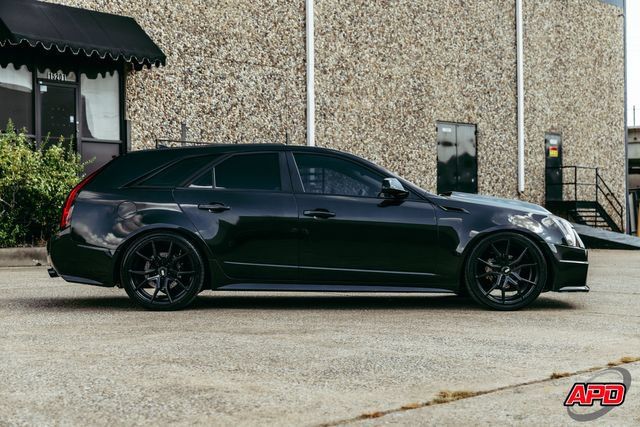 Used 2014 Cadillac CTS V RWD image 12