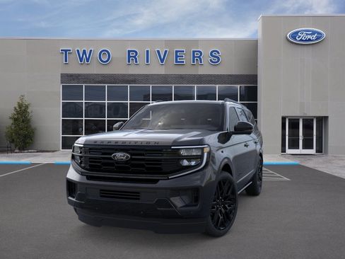 New 2026 Ford Expedition Platinum w/ Stealth Performance Package AWD/4WD image 2