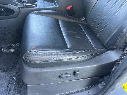 Used 2022 Nissan Frontier Pro-X w/ Pro-X Premium Package RWD image 7