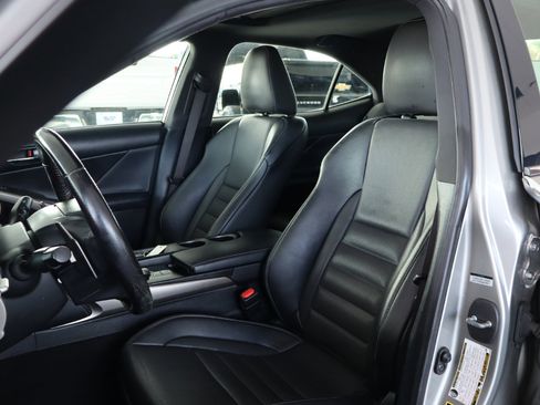 Used 2016 Lexus IS 300 AWD image 16