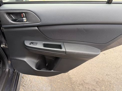 Used 2014 Subaru Impreza 2.0i Sport Premium AWD/4WD image 17