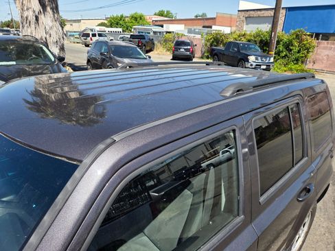 Used 2017 Jeep Patriot Sport w/ Power Value Group FWD image 7