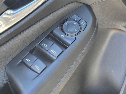 New 2026 Buick Envista Sport Touring w/ Convenience I Package FWD image 31