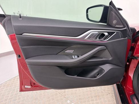 Certified 2025 BMW M440i image 17