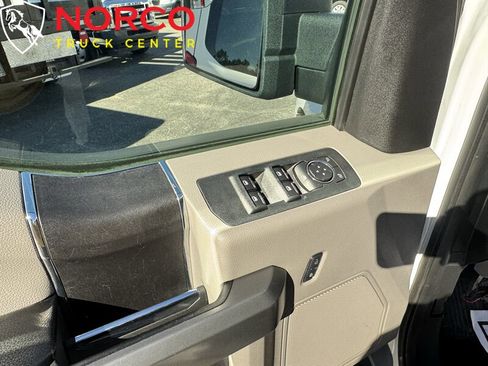 Used 2018 Ford F150 XLT image 16