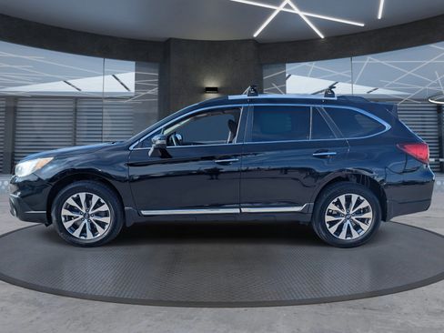 Used 2017 Subaru Outback 2.5i Touring w/ Popular Package #5A image 3