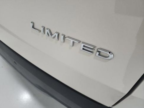 Certified 2024 Toyota Grand Highlander Limited image 13