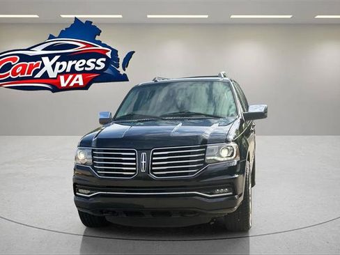 Used 2016 Lincoln Navigator Select AWD/4WD image 5