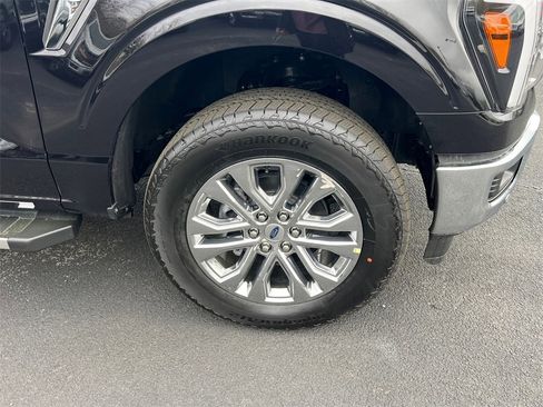 New 2025 Ford F150 Lariat w/ Equipment Group 501A Mid image 11