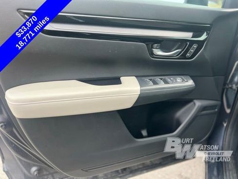 Used 2025 Honda CR-V EX-L image 11