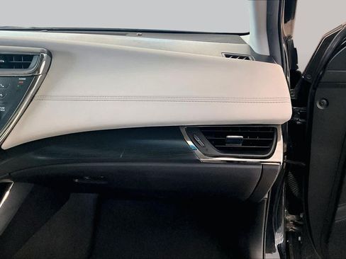Used 2016 Toyota Avalon Touring FWD image 17