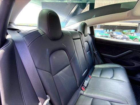 Used 2019 Tesla Model 3 Standard Range Plus RWD image 26