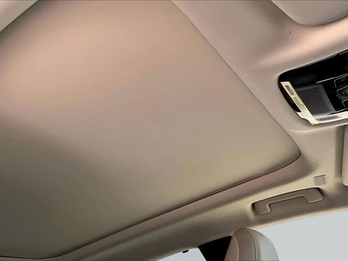 Used 2025 Lexus RX 350 FWD w/ Convenience Package image 14