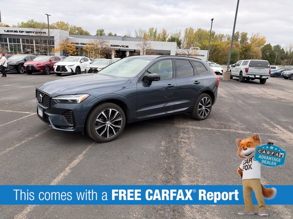 Used 2024 Volvo XC60 B5 Plus w/ Protection Package Premier AWD/4WD image 2