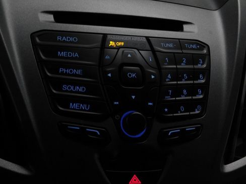 Used 2019 Ford Transit 250 148 Medium Roof image 59