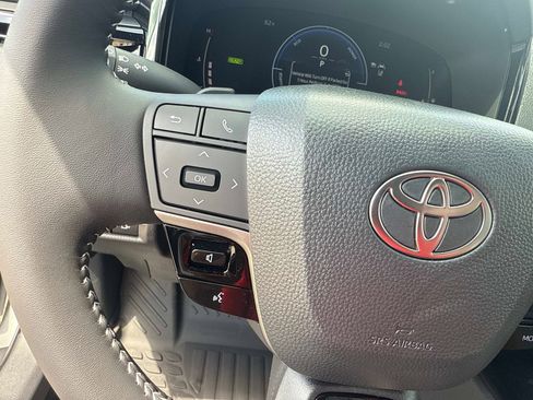 New 2026 Toyota Camry SE FWD image 26