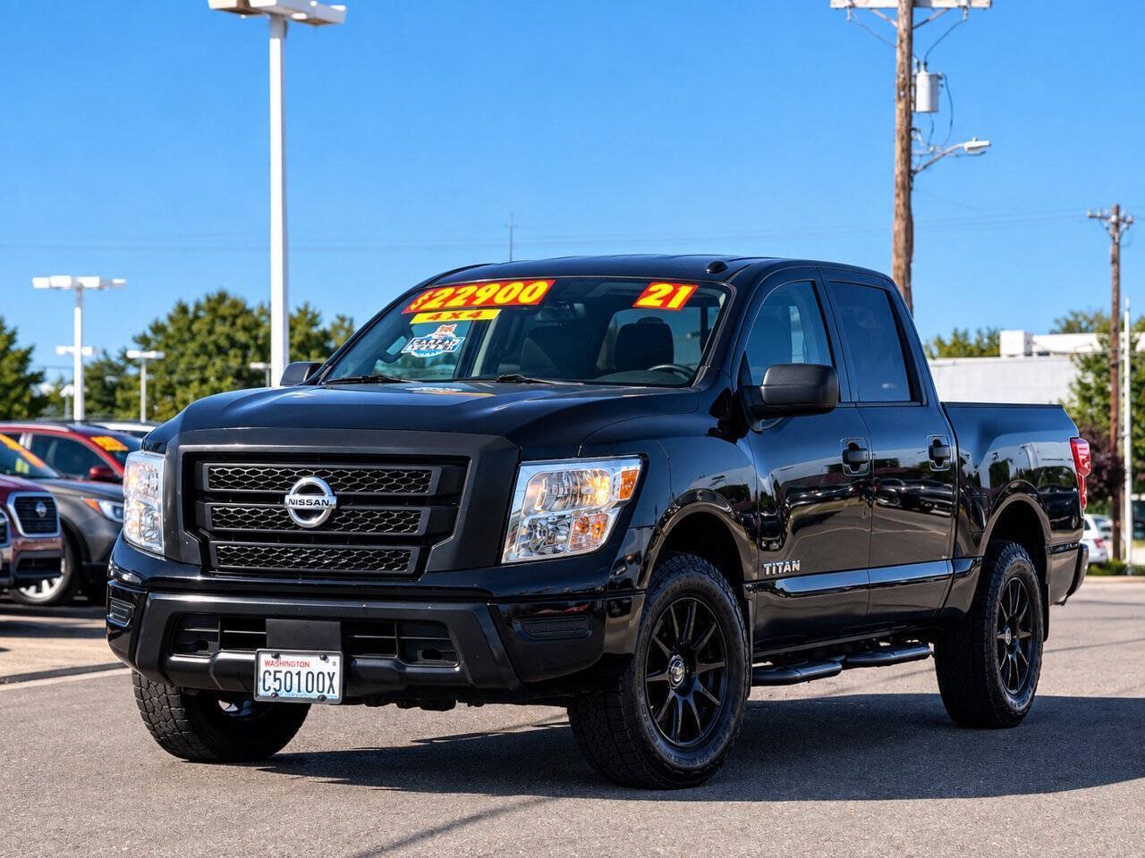 Used 2021 Nissan Titan S w/ S Utility Package AWD/4WD image 4