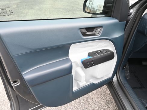 New 2026 Ford Maverick XLT image 14