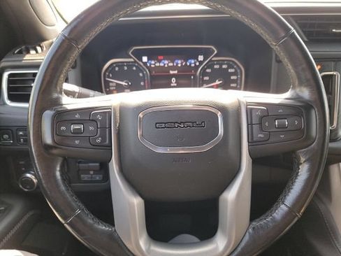 Used 2021 GMC Yukon Denali w/ Denali Ultimate Package AWD/4WD image 15