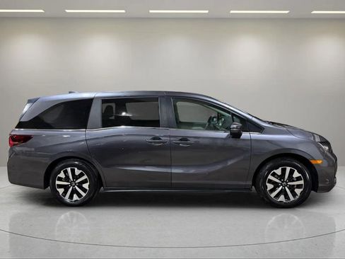 Used 2025 Honda Odyssey EX-L image 2