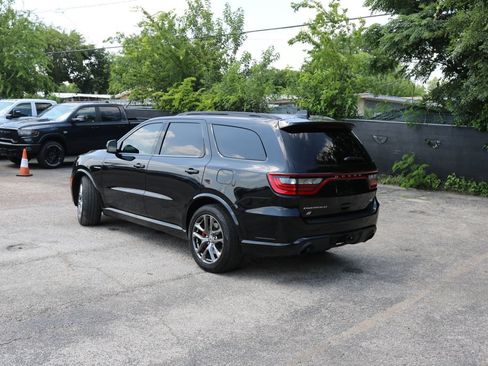 Used 2023 Dodge Durango R/T w/ Tow 'N Go Package AWD/4WD image 3