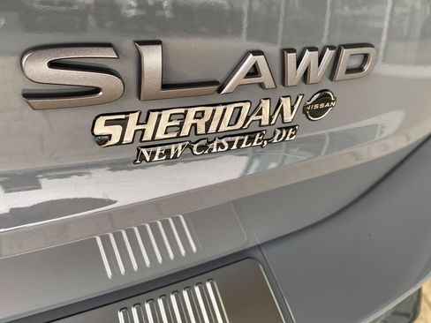 Certified 2025 Nissan Rogue SL w/ SL Premium Package AWD/4WD image 8