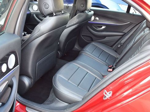Used 2020 Mercedes-Benz E 450 4MATIC Sedan image 16