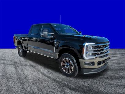 New 2026 Ford F250 King Ranch w/ FX4 Off-Road Package