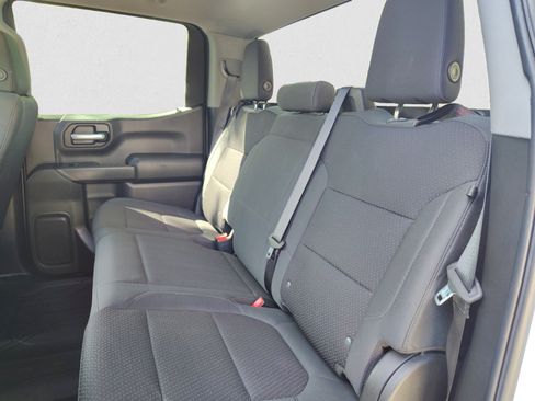 Used 2019 Chevrolet Silverado 1500 Custom Trail Boss w/ Custom Convenience Package AWD/4WD image 17