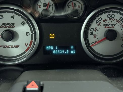 Used 2010 Ford Focus SE image 19