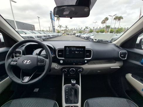 New 2026 Hyundai Venue SEL FWD image 26
