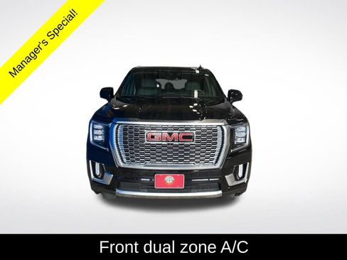 Used 2024 GMC Yukon Denali w/ Denali Reserve Package image 15
